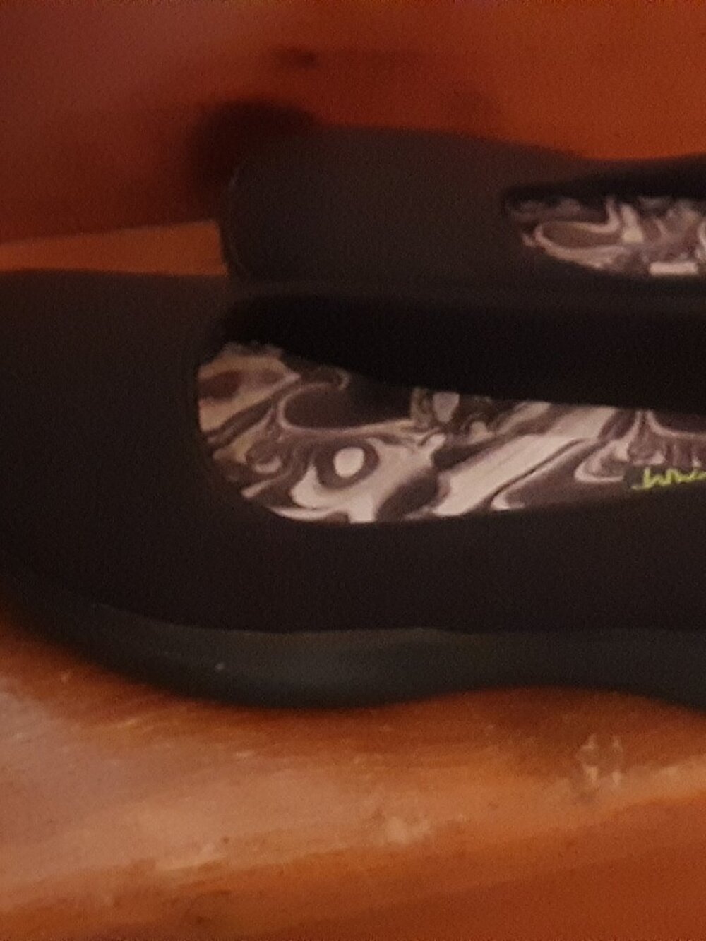 Skechers, 9 Black